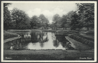16767 Gezicht op de vijver De Grote Kom in het Baarnse Bos te Baarn.
